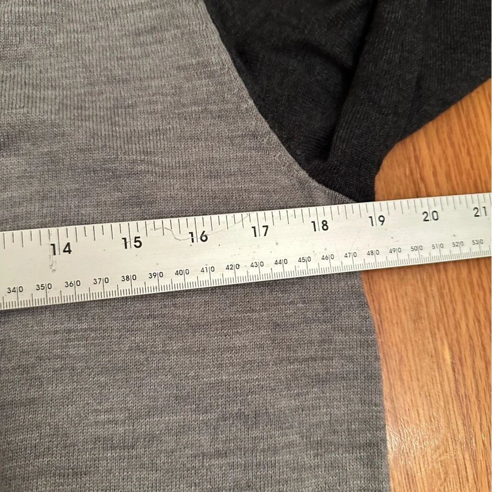 J.Crew Men's Cardigan Sweater Gray  Knit 100% Merino Wool Long Sleeve Small (#1)